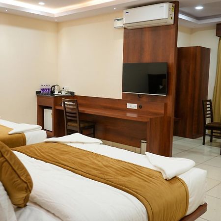 Sri Krishna Inn - Kempegowda Airport Bangalore Devanahalli Экстерьер фото