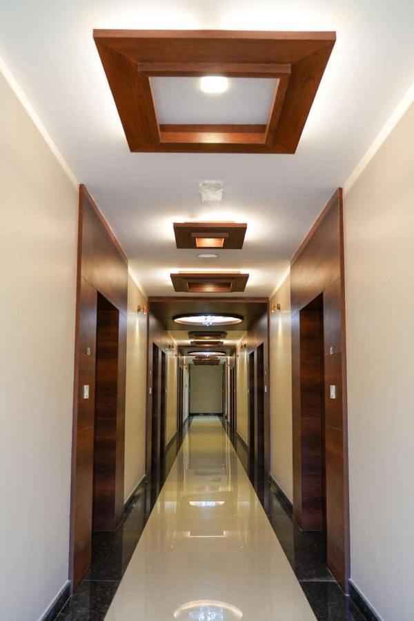 Sri Krishna Inn - Kempegowda Airport Bangalore Devanahalli Экстерьер фото